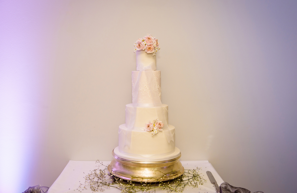 TIERED IDEA FOR A WEDDING CAKE FROM A HATFIELD HOUSE WEDDING IN HERTFORDSHIRE