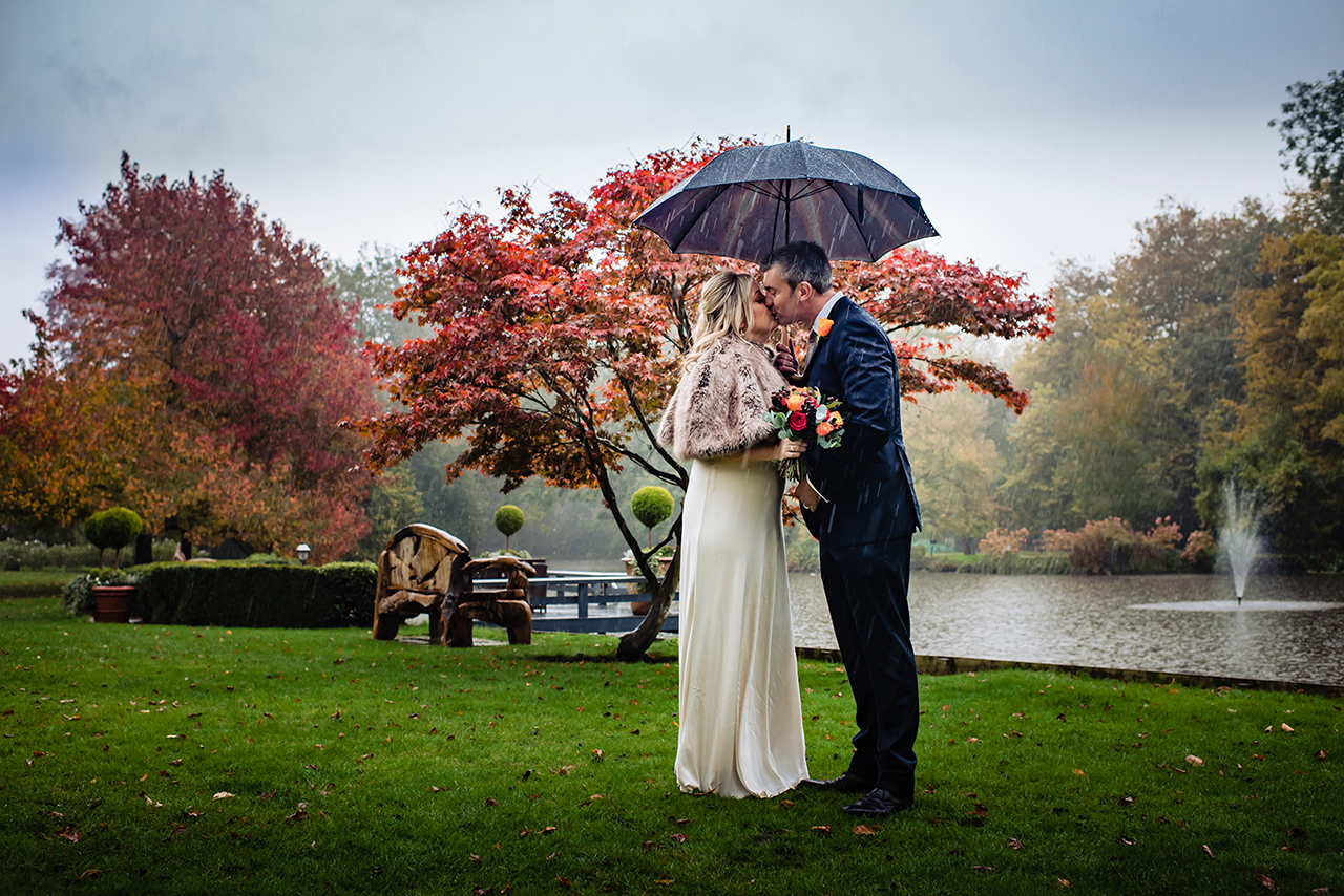 RAIN ON YOUR WEDDING DAY – MY TOP TIPS